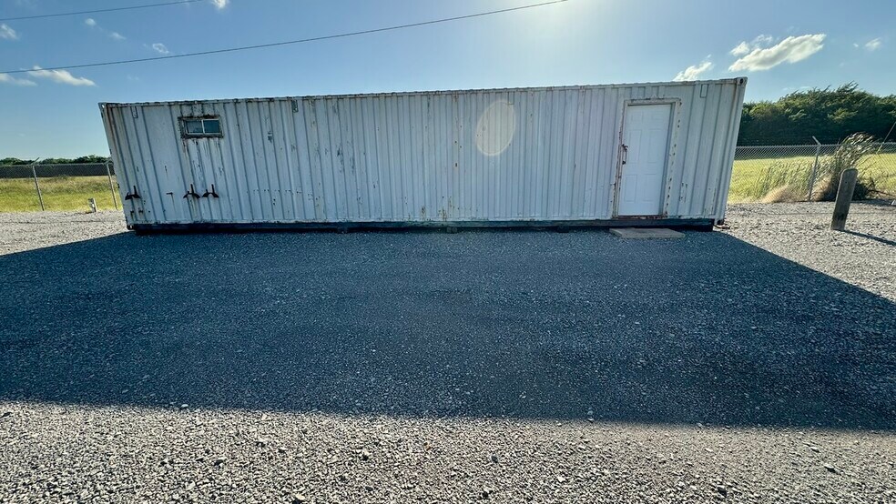 More Photos Of 230 Boyle Rd, Kiowa Service For Sale