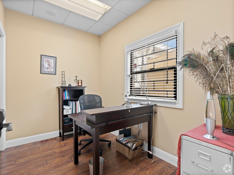 More Photos Of 652-670 E Santa Clara St, San Jose Medical For Sale