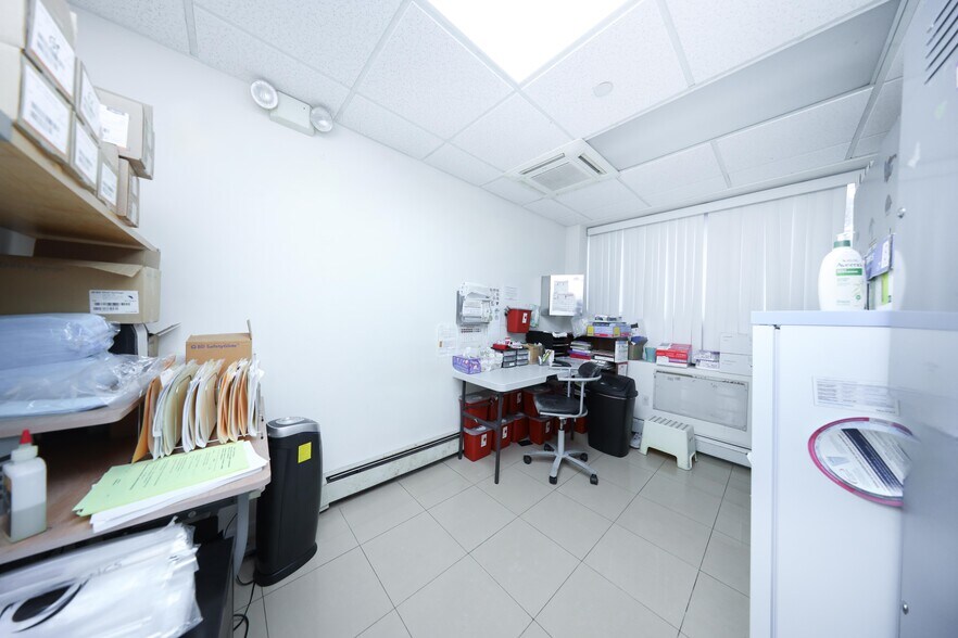 More Photos Of 863 50th St, Brooklyn Medical For Sale