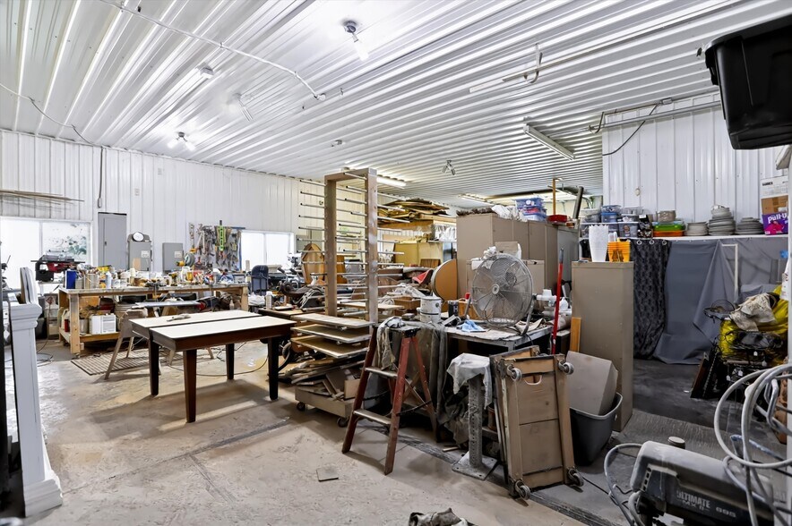 More Photos Of 291 E Two Cent Rd, Bargersville Warehouse For Sale