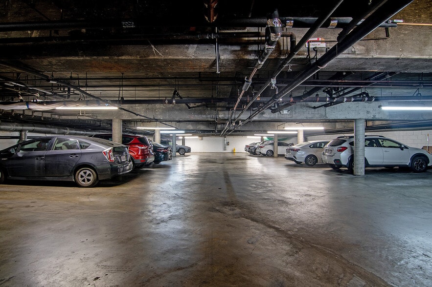 More Photos Of 439 S Hobart Blvd, Los Angeles Apartments For Sale