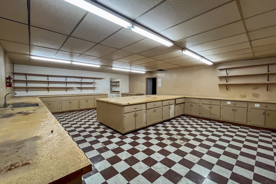 More Photos Of 1200 Bozeman Ave, Helena Warehouse For Sale