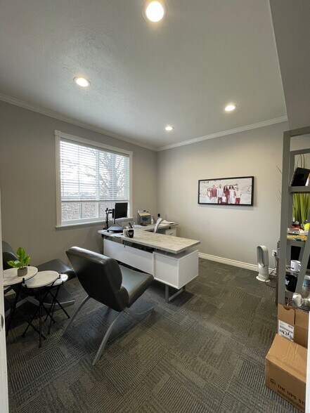 More Photos Of 481-485 S Orem Blvd, Orem Office For Sale