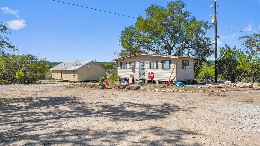 More Photos Of 8662 US 281 hwy, Blanco Land For Sale