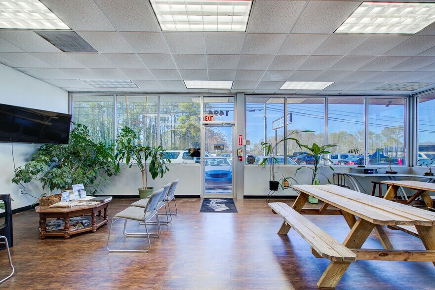 More Photos Of 1494 Old Salem Rd, Conyers Auto Repair For Sale
