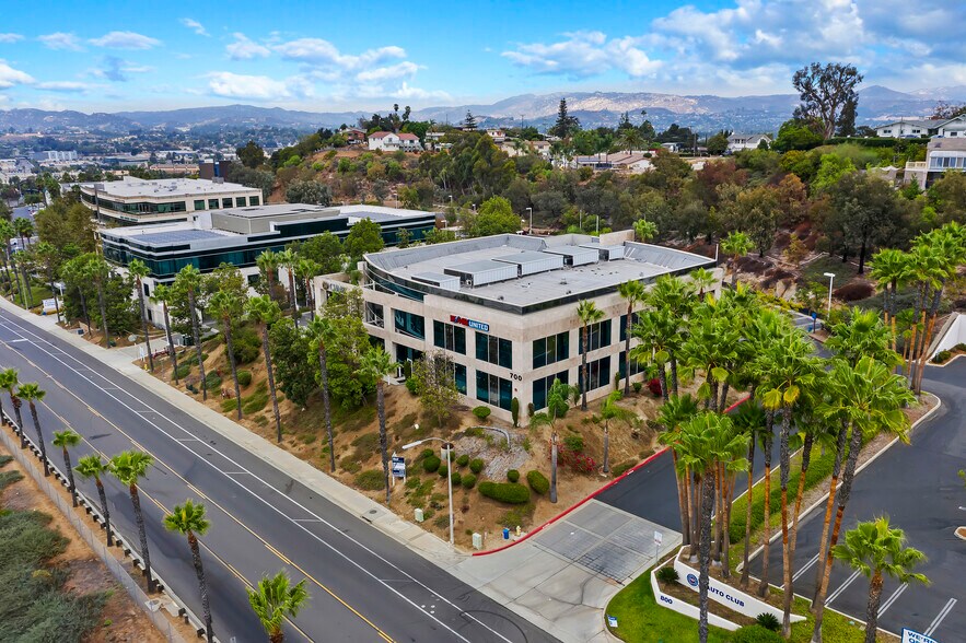 More Photos Of 700 La Terraza Blvd, Escondido Office For Sale