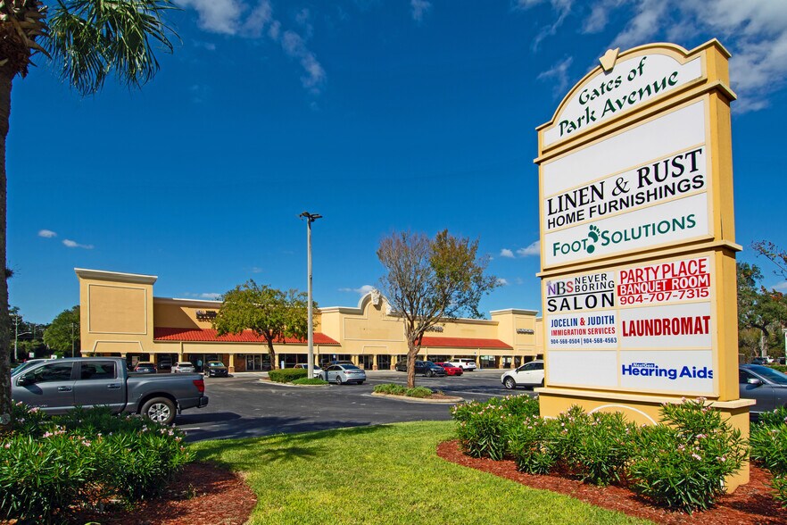 More Photos Of 2106-2186 Park Ave, Orange Park Unknown For Lease