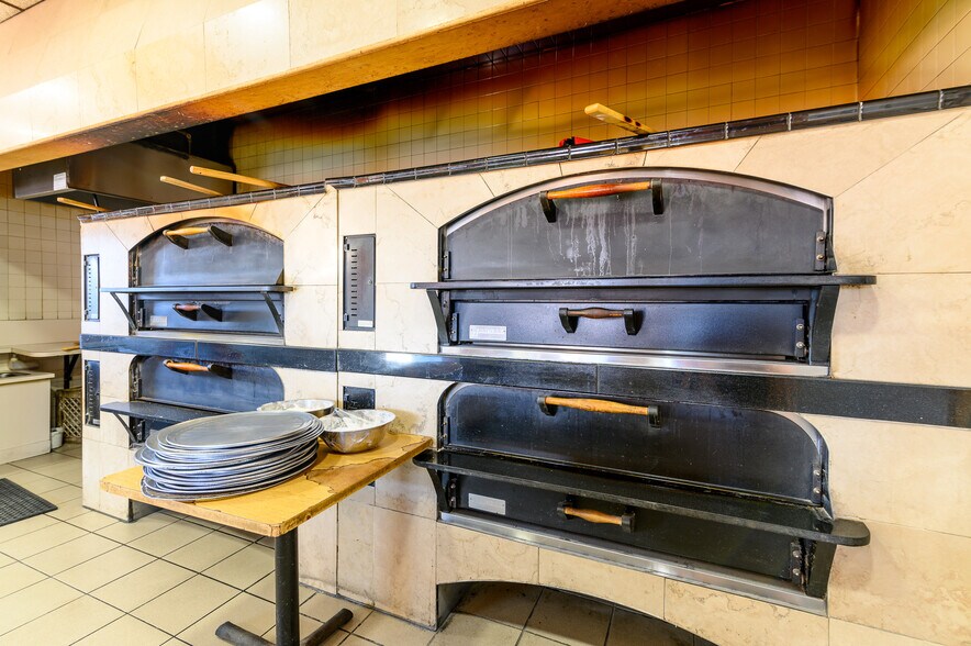 More Photos Of 751 Route 109, West Babylon General Retail For Sale