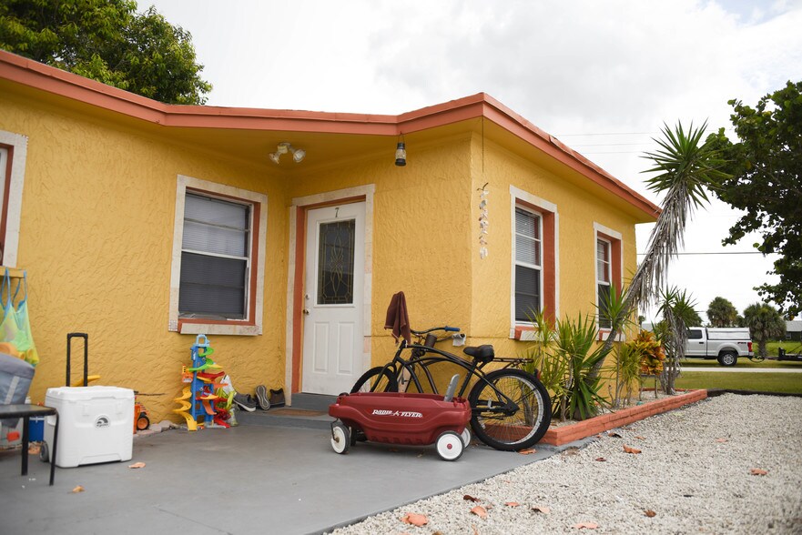 More Photos Of 601 S Ocean Dr, Hutchinson Island Apartments For Sale
