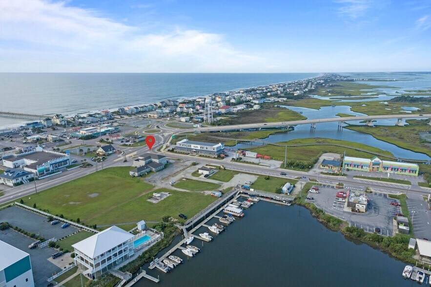 More Photos Of 404 Roland Ave, Surf City Restaurant For Sale