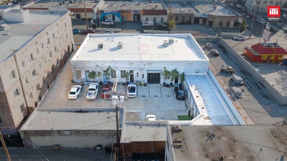 More Photos Of 2419-2421 James M Wood Blvd, Los Angeles Light Manufacturing For Lease