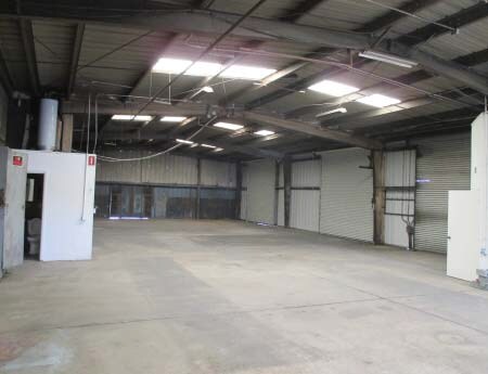 More Photos Of 1550 Sterling Ct, Escondido Manufacturing For Sale