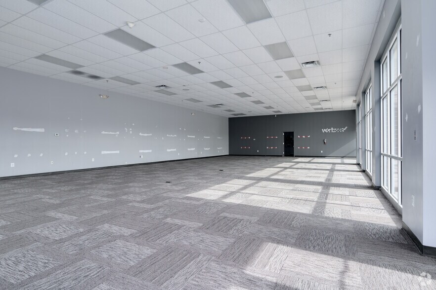 More Photos Of 4376 Route 130, Willingboro General Retail For Lease