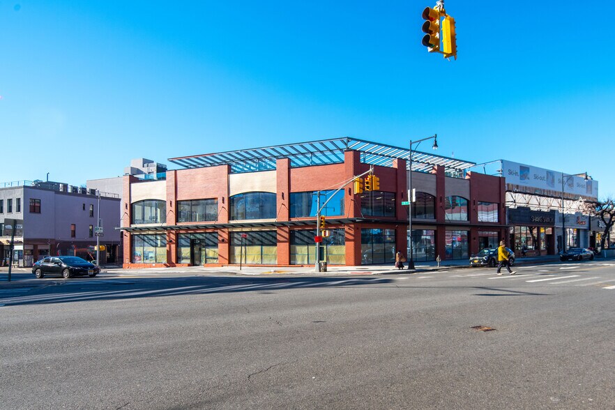 More Photos Of 178 Flatbush Ave, Brooklyn Storefront Retail Office For Lease