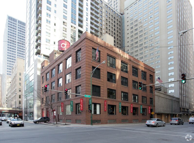 More Photos Of 161 E Grand Ave, Chicago Office For Sale