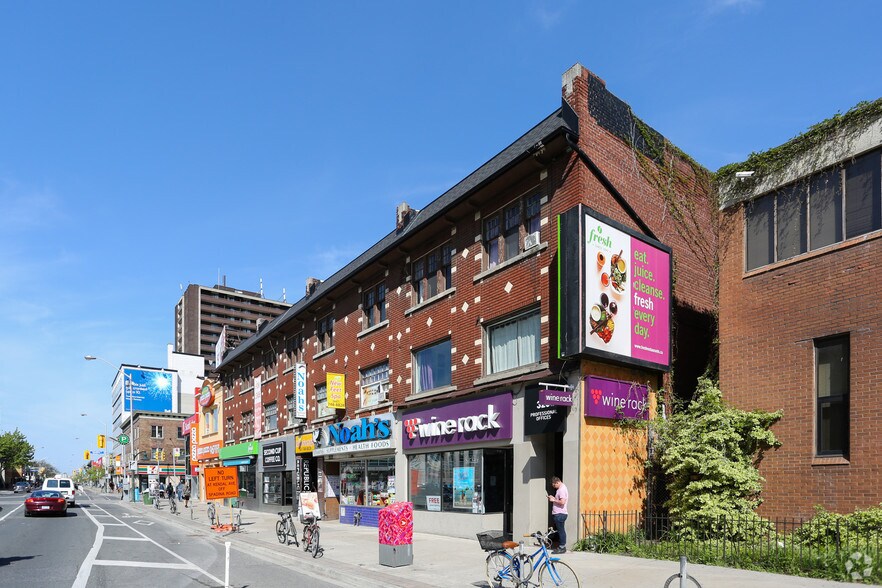 More Photos Of 320-328 Bloor St W, Toronto Apartments For Lease