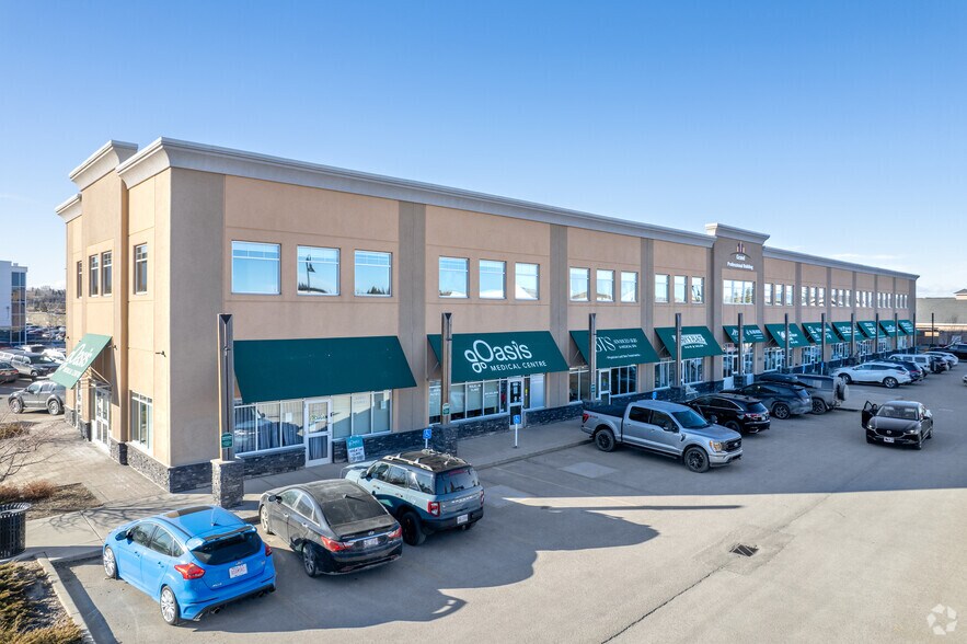 More Photos Of 100 Grand Blvd, Cochrane Medical For Lease