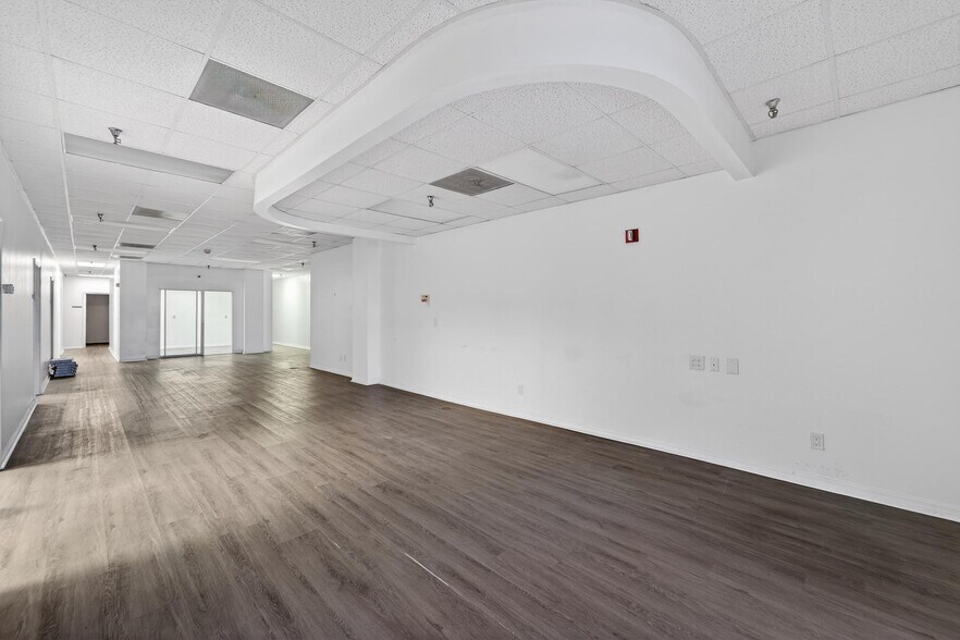 More Photos Of 106-109 N Evers St, Plant City Medical For Lease