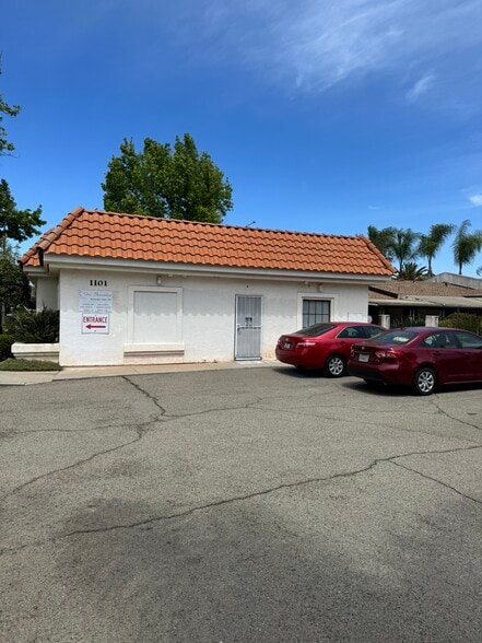 More Photos Of 1101 E Pennsylvania Ave, Escondido Medical For Sale