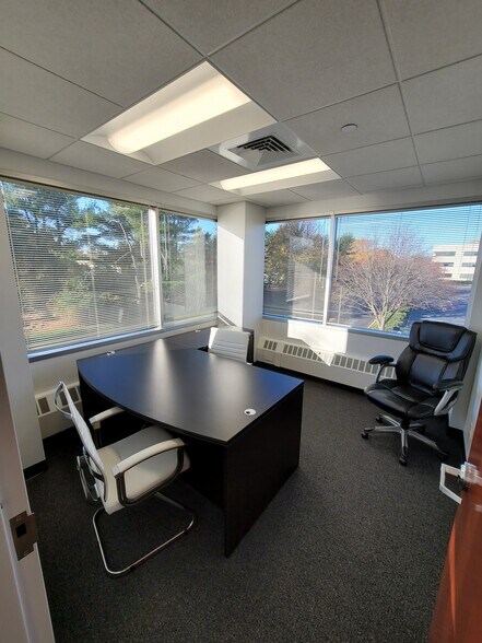 More Photos Of 135 Pinelawn Rd, Melville Office For Lease