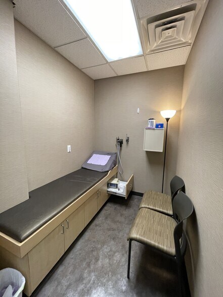 More Photos Of 480-518 W 800 N, Orem Medical For Lease
