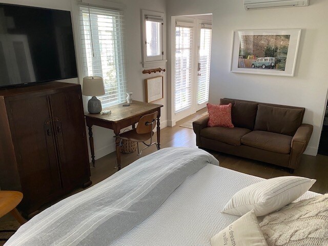 More Photos Of 745 N Hayworth Ave, Los Angeles Apartments For Sale