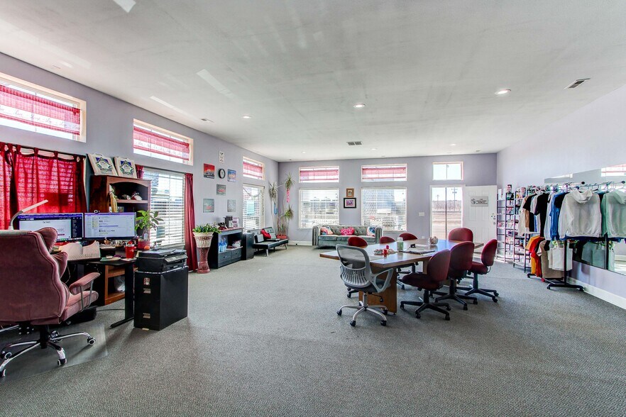 More Photos Of 604 1st Ave, Deer Trail Storefront For Sale