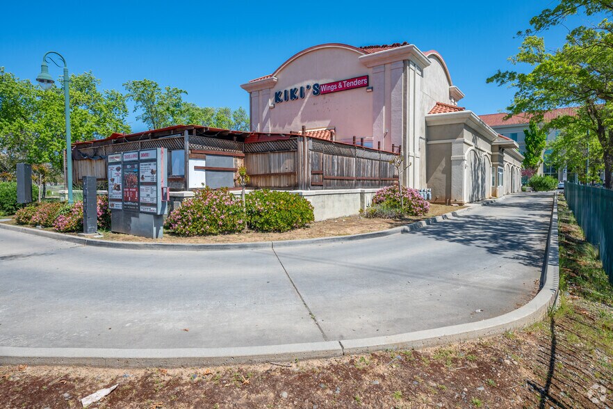 More Photos Of 3311 Power Inn Rd, Sacramento General Retail For Sale