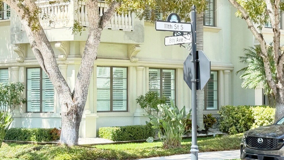 More Photos Of 750 11th St S, Naples Office Residential For Sale