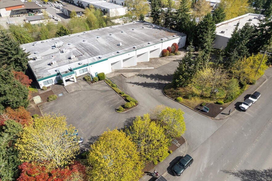 More Photos Of 21021 66th Ave W, Lynnwood Manufacturing For Sale