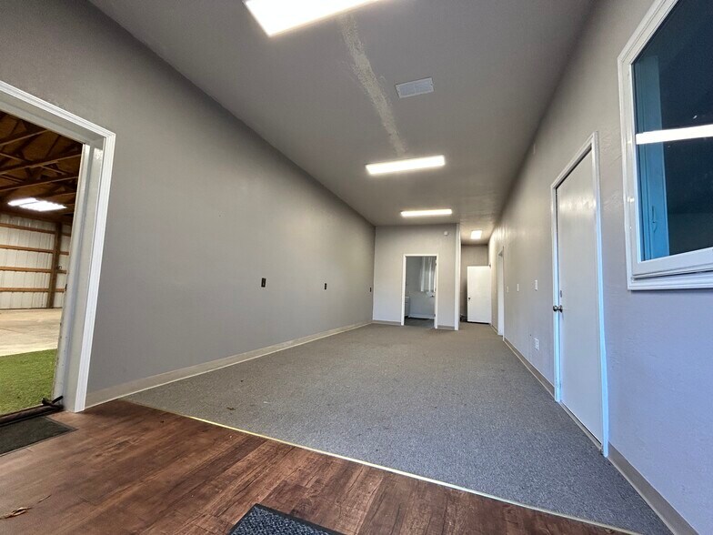 More Photos Of 7755 Stadium Dr, Kalamazoo Warehouse For Sale