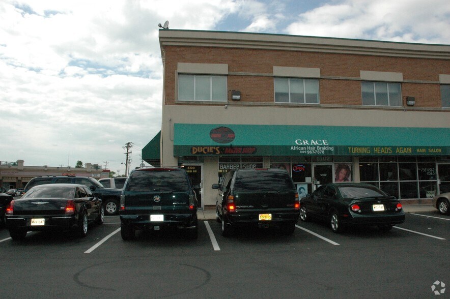 6013 Marlboro Pike, District Heights, MD 20747