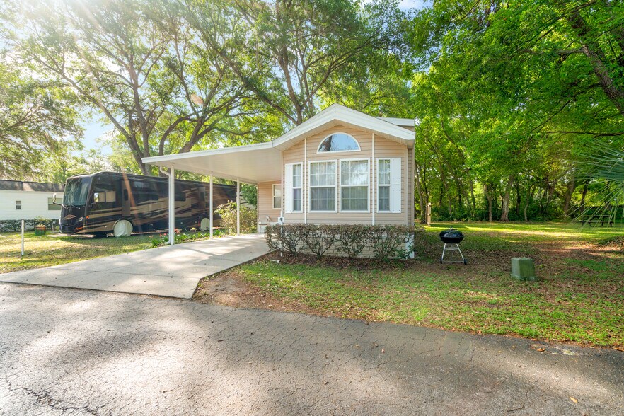 More Photos Of 4045-4049 Allen Rd, Zephyrhills Manufactured Housing Mobile Home Park For Sale