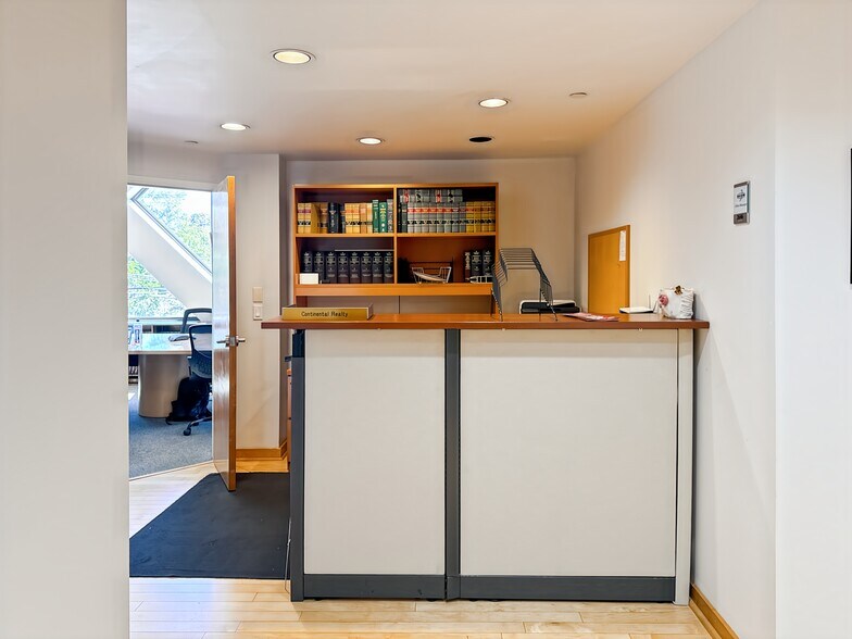 More Photos Of 222 Post Rd, Fairfield Coworking Space