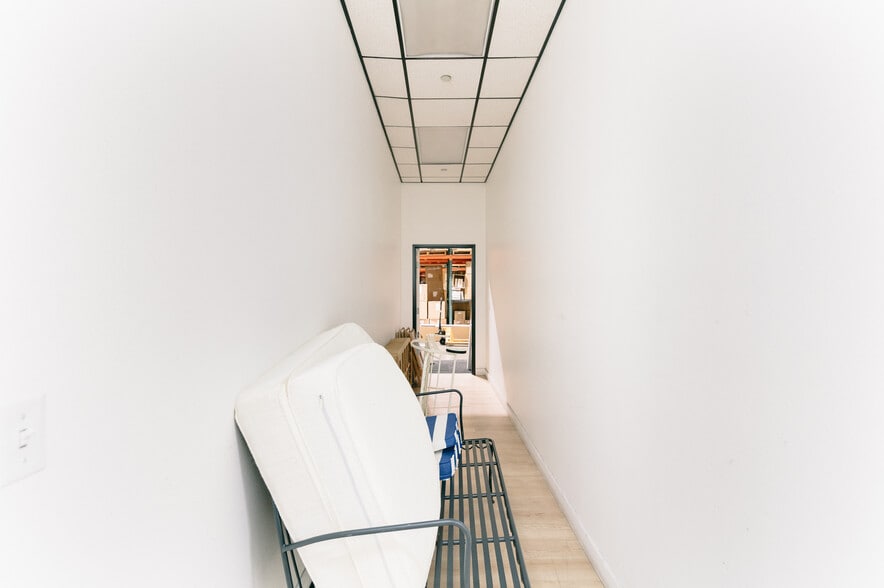 More Photos Of 19010 S Alameda St, Rancho Dominguez Distribution For Lease