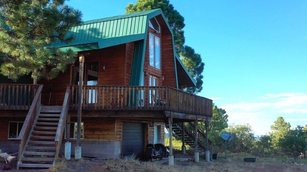 More Photos Of 2498 Silverado Ridge, Duck Creek Village Specialty For Sale