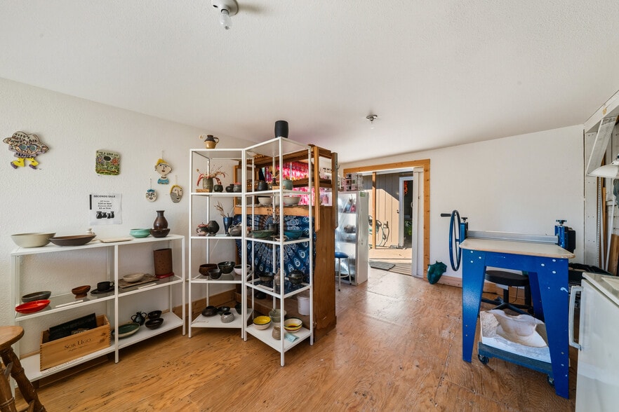 More Photos Of 12955 Highway 101 N, Nehalem General Retail For Sale