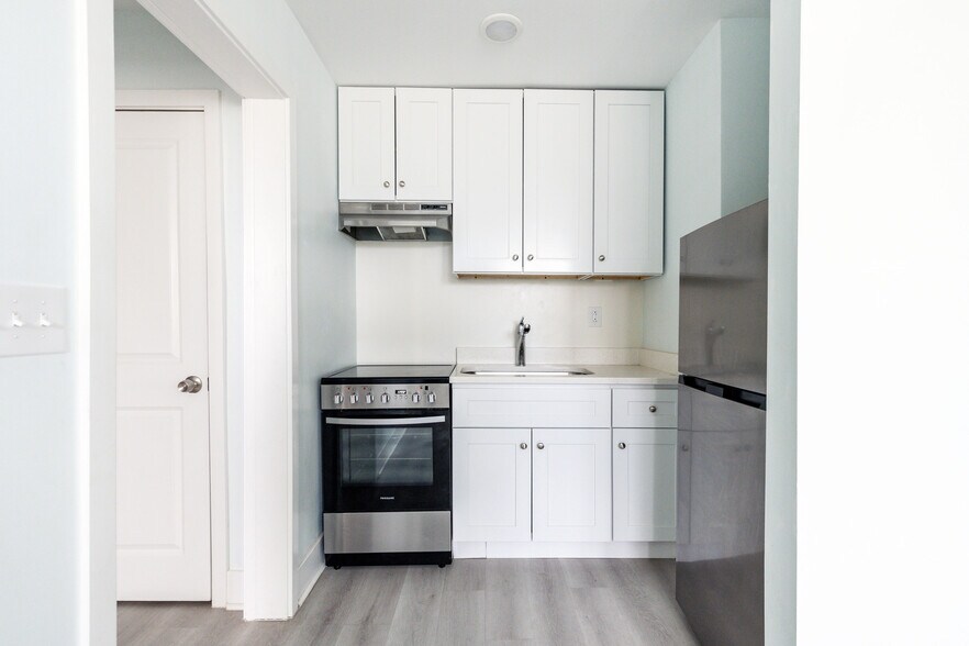 More Photos Of 4725 Chester Ave, Philadelphia Apartments For Sale