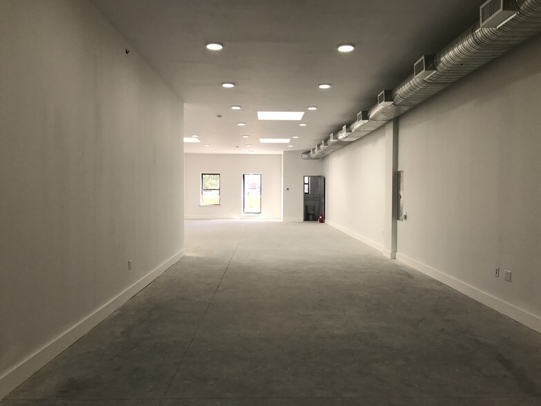 More Photos Of 147 11th St, Brooklyn Office For Lease