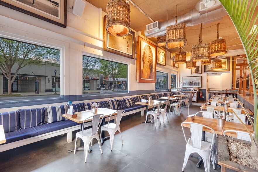 More Photos Of 969-973 Marietta St NW, Atlanta Storefront For Lease