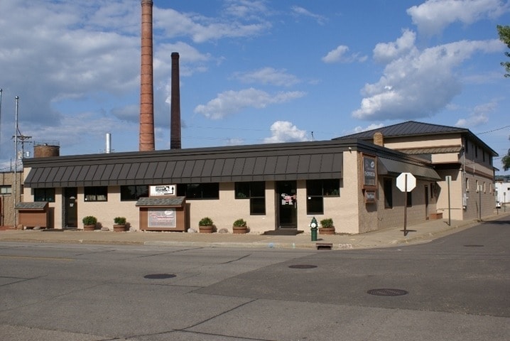 Primary Photo Of 2423 16th St S, La Crosse Industrial For Lease