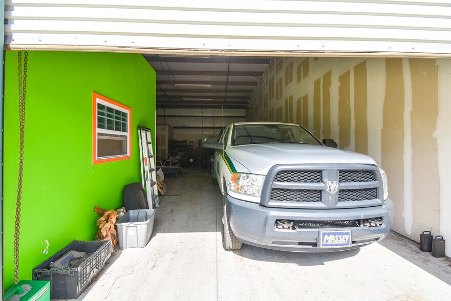 More Photos Of 1761 Dobbs Rd, Saint Augustine Warehouse For Lease