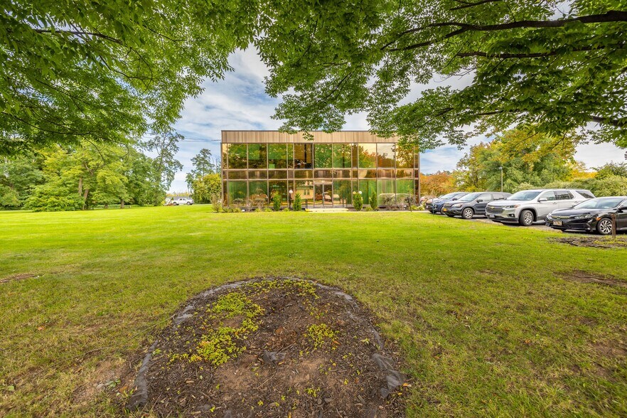 More Photos Of 80 West Ave, Brockport Medical For Lease