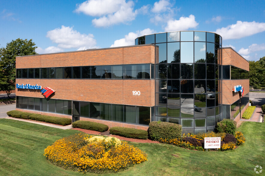 Primary Photo Of 190 Motor Pky, Hauppauge Office For Lease