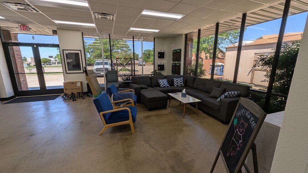 More Photos Of 315 Harwood Rd, Bedford Loft Creative Space For Lease