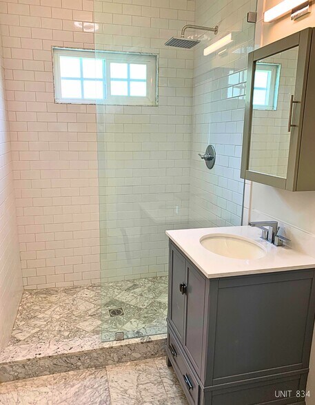 More Photos Of 832 Hilldale Ave, West Hollywood Apartments For Sale