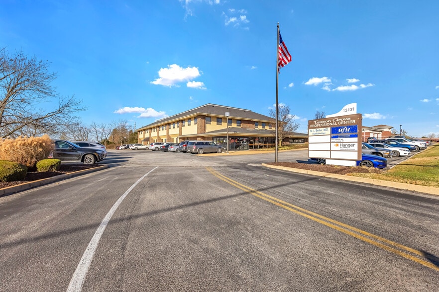 Primary Photo Of 13131 Tesson Ferry Rd, Saint Louis Medical For Lease