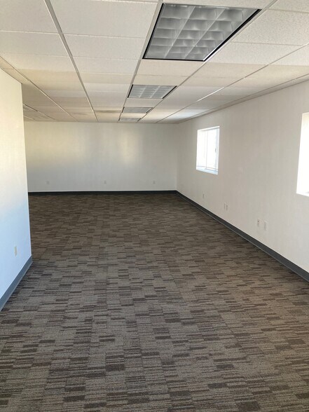 More Photos Of 2196 American Ave, Hayward Warehouse For Lease