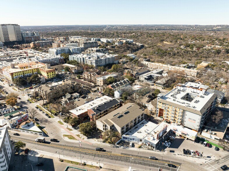 More Photos Of 2818 Nueces St, Austin Apartments For Sale