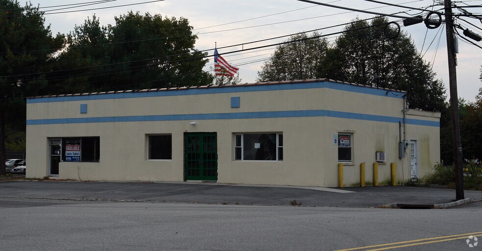 More Photos Of 5 Van Winkle Rd, Pine Brook Freestanding For Sale